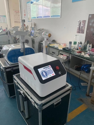 2000W Permanent Hair Removal Machine Triple Wavelength 755nm 808nm 1064nm