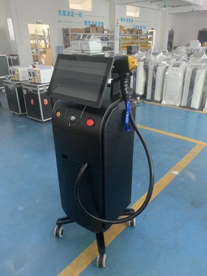 LCD 1600w Triple Wavelength Diode Laser 755nm 808nm 1064nm Hair Removal Machine
